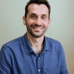 Prendre rendez-vous en ligne avec Bryan SALMON - Ostéopathe