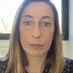 Prendre rendez-vous en ligne avec Cécile DE MENEZES - Ostéopathe