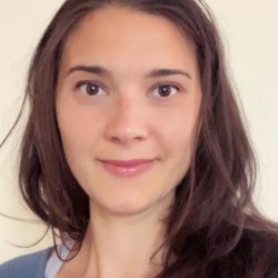 Prendre rendez-vous en ligne avec Esther Lorgnier - Ostéopathe