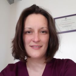 Prendre rendez-vous en ligne avec Claire DILLENSEGER - Ostéopathe