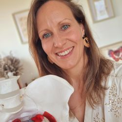 Prendre rendez-vous en ligne avec Pauline LEMOINE COTTEREAU - Doula