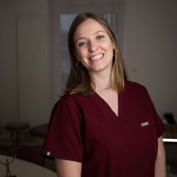 Prendre rendez-vous en ligne avec Charlotte LANDLER-HURY - Ostéopathe