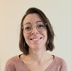 Prendre rendez-vous en ligne avec Hélène PAVAGEAU - Réflexologue