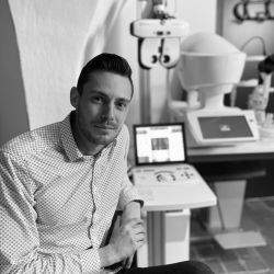Prendre rendez-vous en ligne avec Alexis MASLENNIKOFF - Opticien(ne)