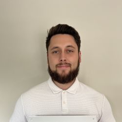 Prendre rendez-vous en ligne avec Corentin COPHER - Ostéopathe