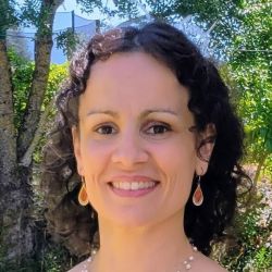 Prendre rendez-vous en ligne avec Amélia FALIP - Ostéopathe