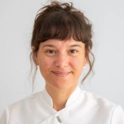 Prendre rendez-vous en ligne avec Nora LESTEL-BARSONY - Ostéopathe