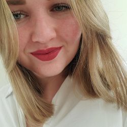 Prendre rendez-vous en ligne avec Joya GLISE - Ostéopathe